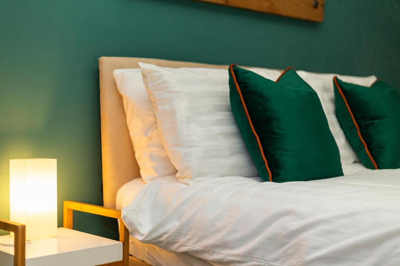 Stylish & Cosy Margate Escape With Hot Tub And Log Burner Dogs Welcome 外观 照片