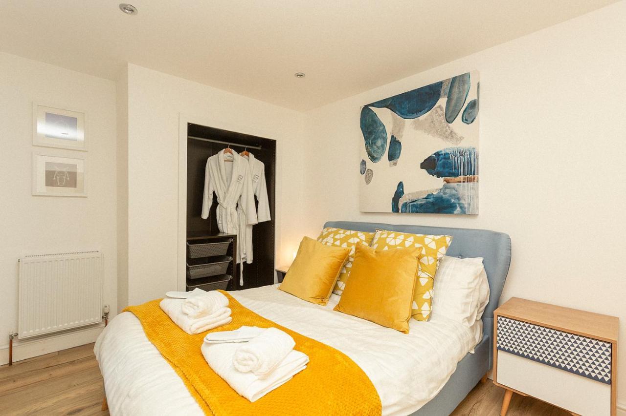 Stylish & Cosy Margate Escape With Hot Tub And Log Burner Dogs Welcome 外观 照片