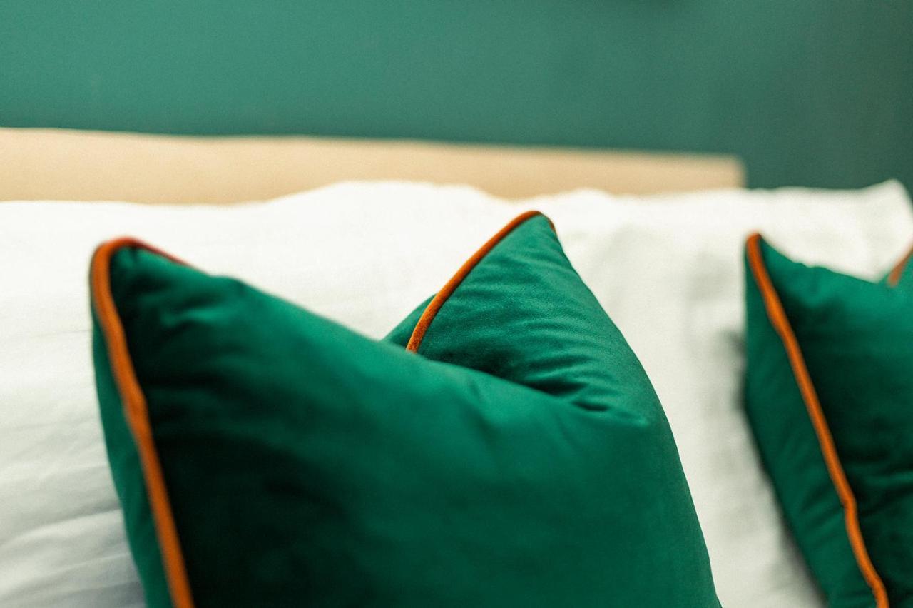 Stylish & Cosy Margate Escape With Hot Tub And Log Burner Dogs Welcome 外观 照片